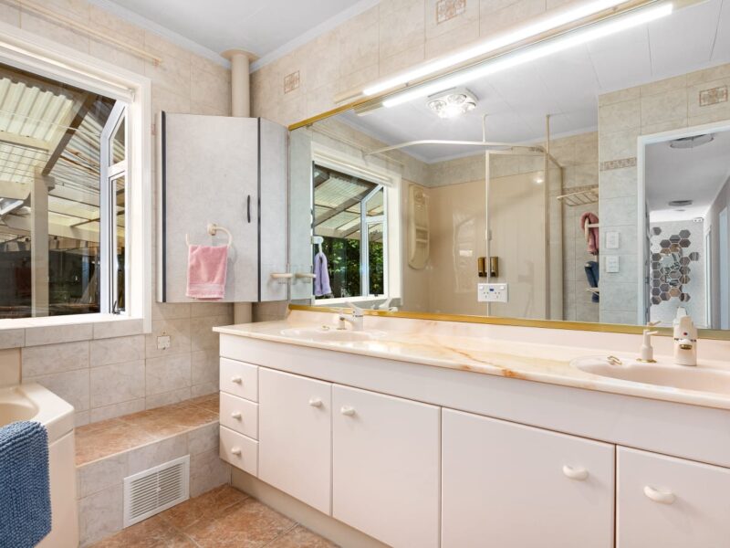 Retro retreat with style!