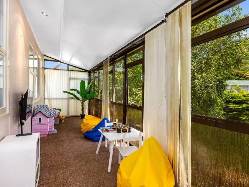 Retro retreat with style!