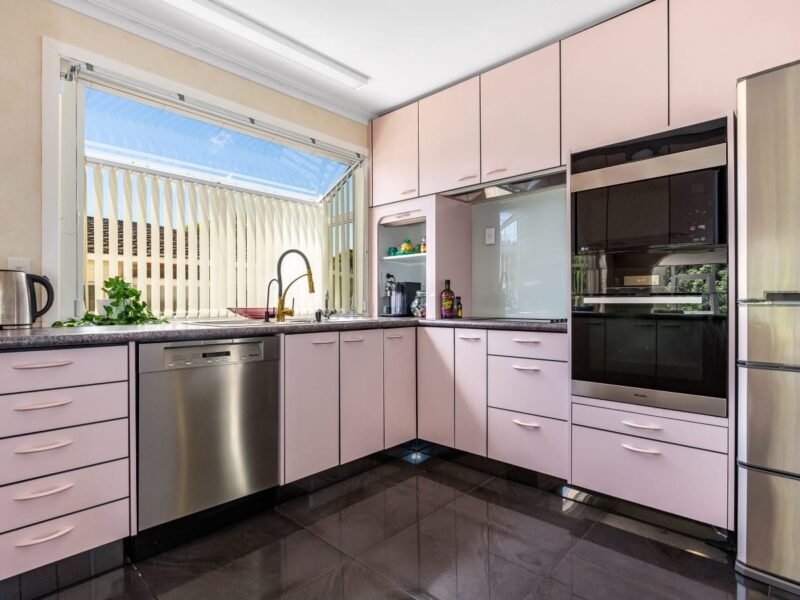 Retro retreat with style!