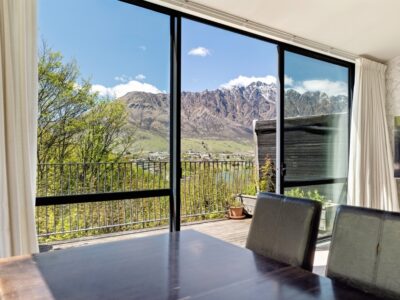 QT place with Remarkble view