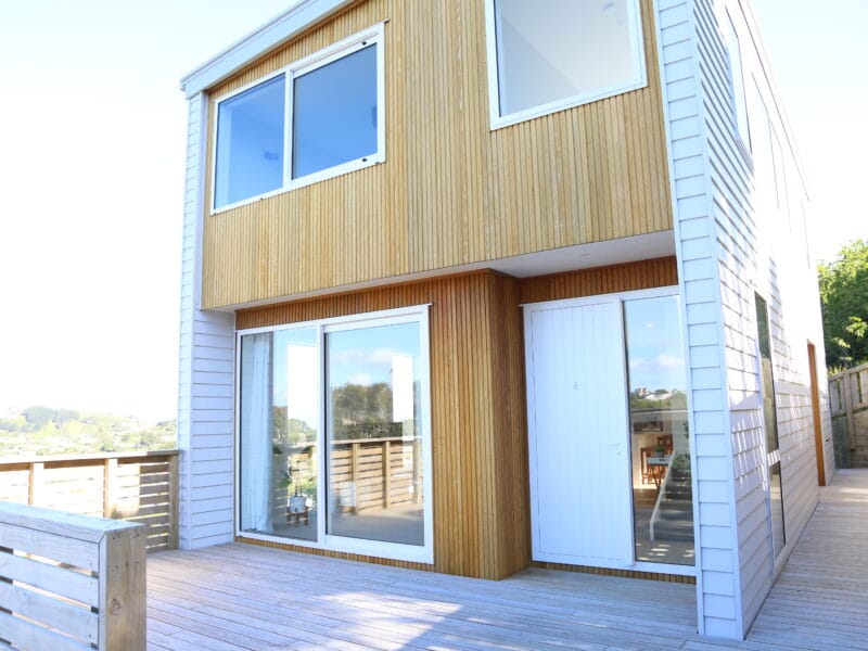 Skyline Vista - Entire New Home with Luxe View