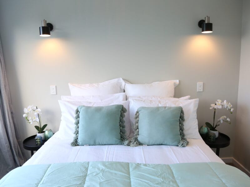 Skyline Vista - Entire New Home with Luxe View