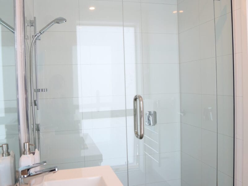 Skyline Vista - Entire New Home with Luxe View