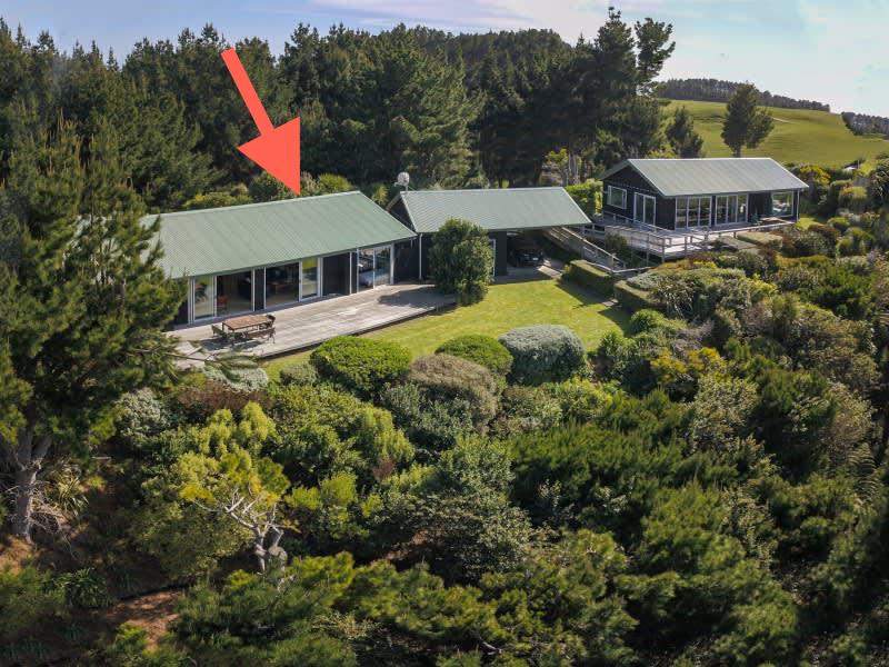 SEASCAPE - The Perfect Hideaway (Central Hawkes Bay)