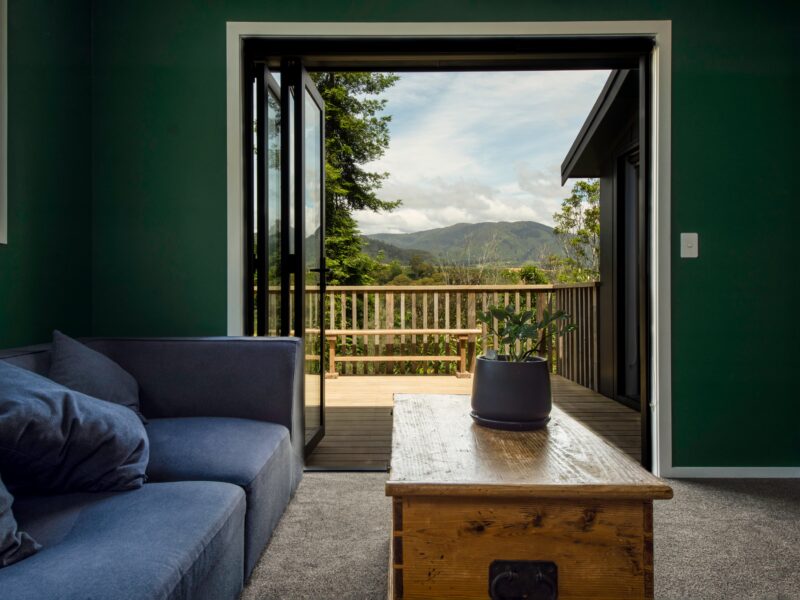 City Convenience with Rural Views in Nelson City