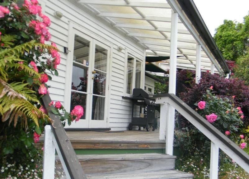 Magpie Cottage Homestay Bed & Breakfast