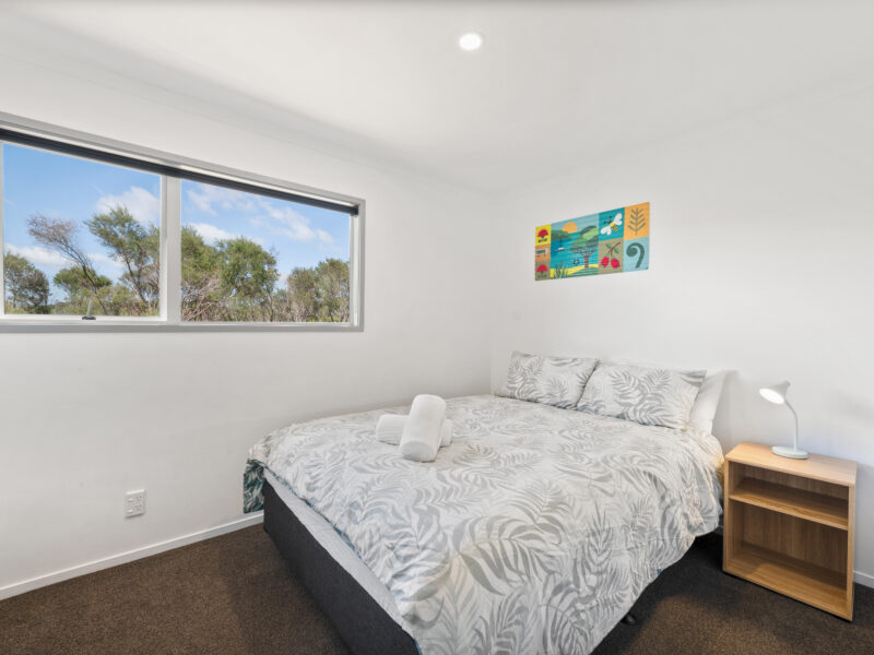 Sunny Paihia Retreat with BBQ, Spa and Pool