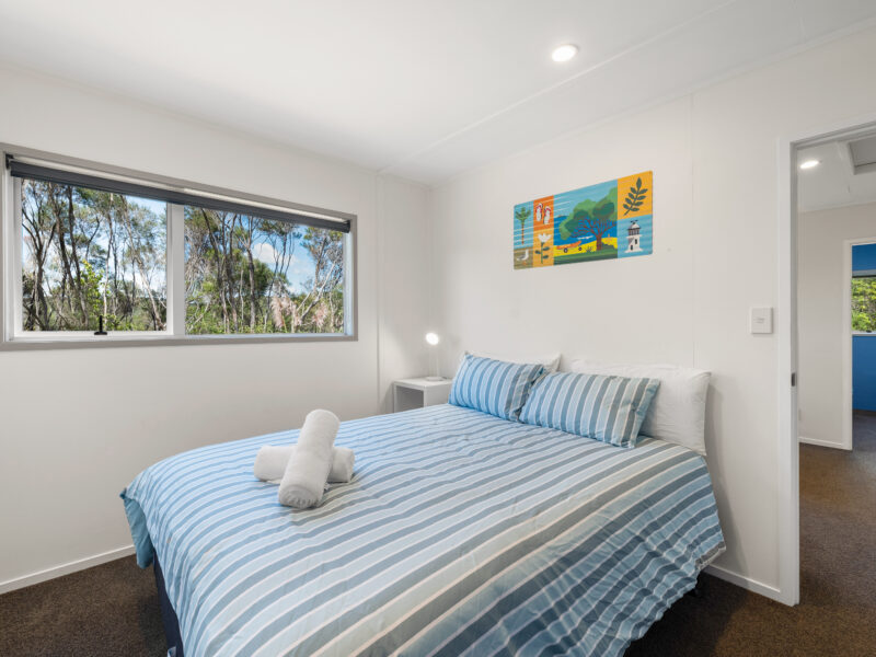 Sunny Paihia Retreat with BBQ, Spa and Pool