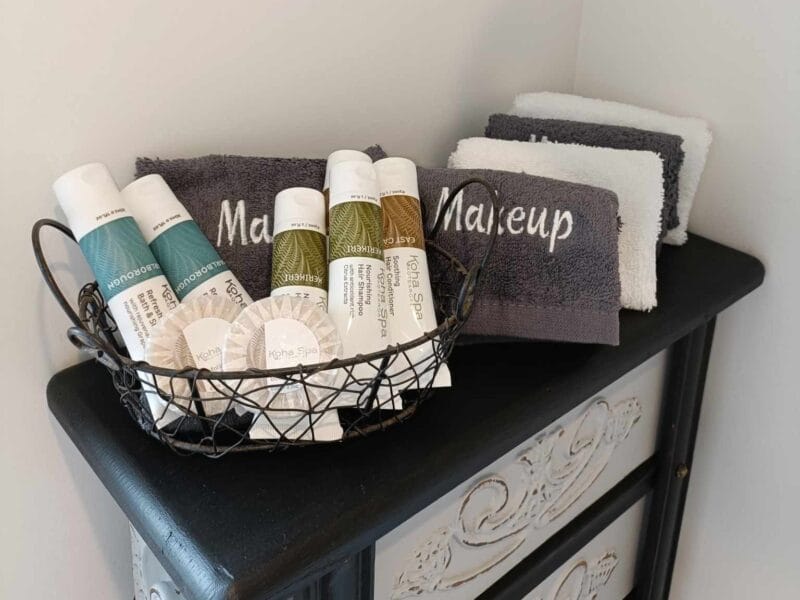 Luxury Private Railway Carriage Experience - It's Not Just Bed & Breakfast!