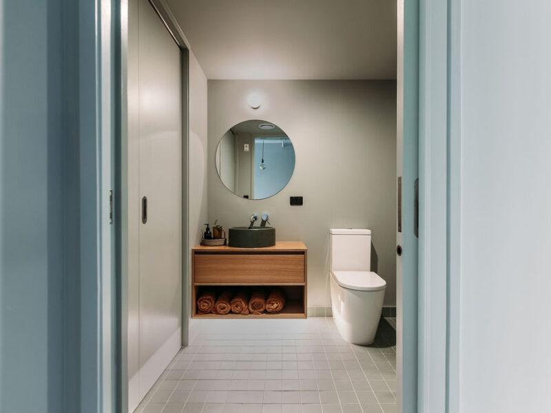 Central City Spacious Apartment