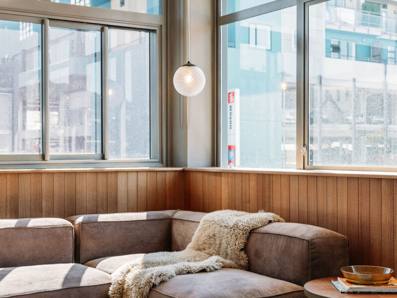 Central City Spacious Apartment