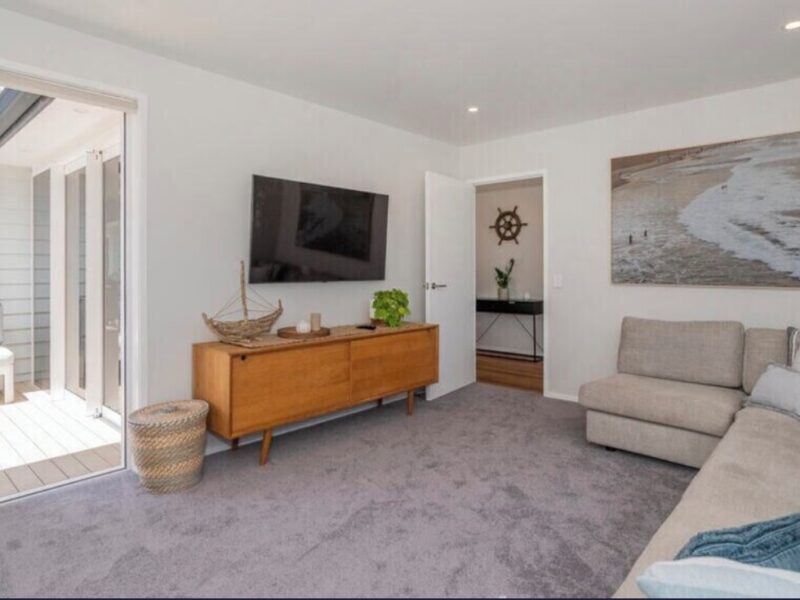 Whitianga waterways luxury stay