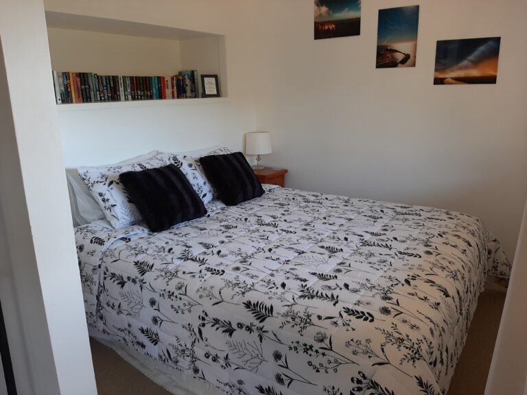 A Sea View B&B - Welcome to our Blissful Retreat