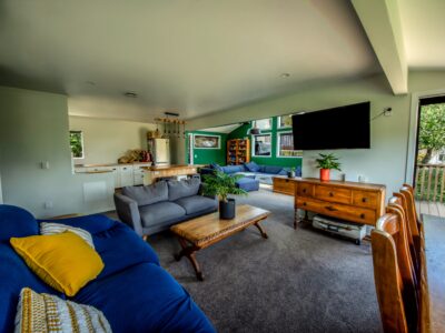 City Convenience with Rural Views in Nelson City