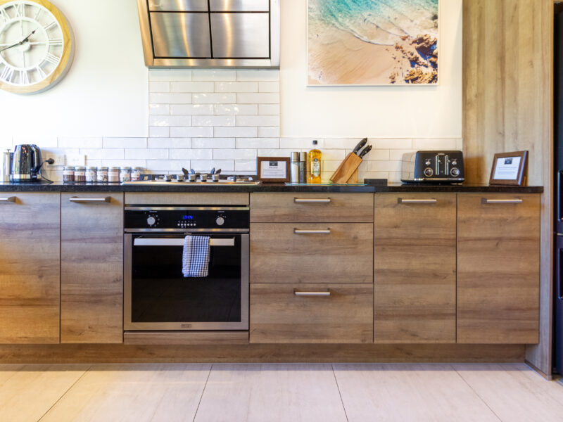 Sun, Sea, Panoramic Views: Spacious Cass Bay Beach house