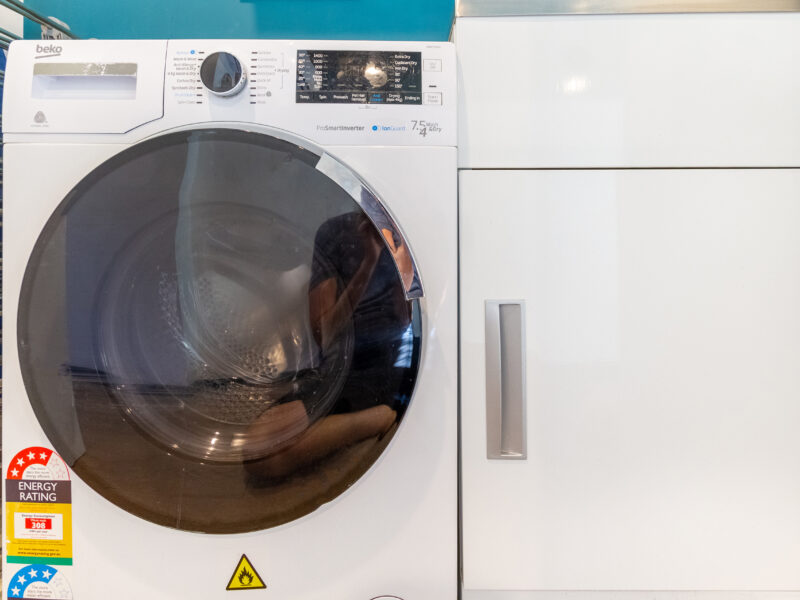 Sun, Sea, Panoramic Views: Spacious Cass Bay Beach house