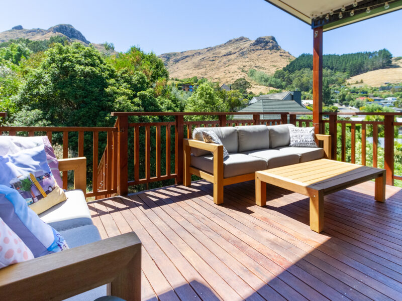 Sun, Sea, Panoramic Views: Spacious Cass Bay Beach house