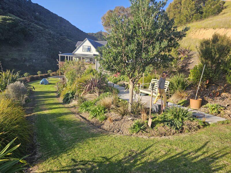 WAIKAWAU RETREAT -Thames Coast seaviews.