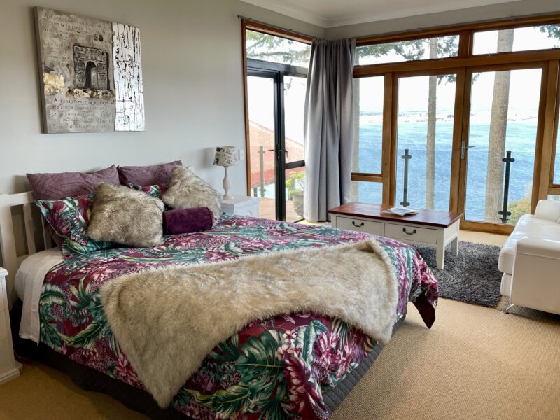 The Nest - Relax & Unwind with Spectacular Views