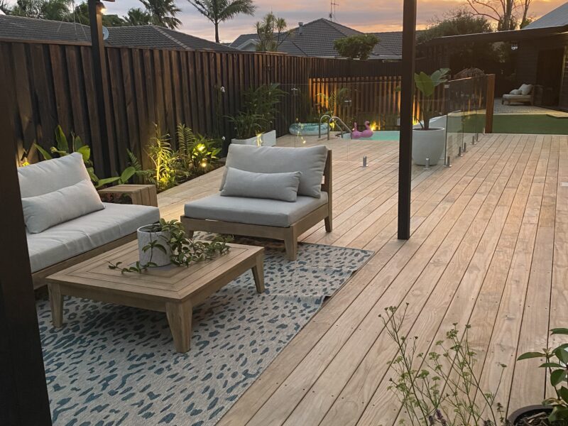 Great for large families - pool, spa, games room!