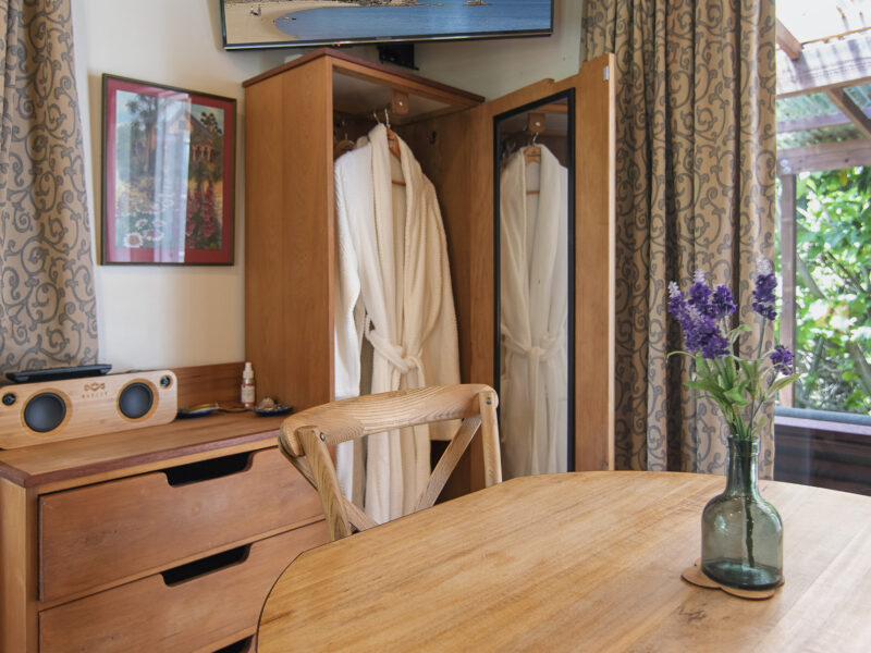 Streamside chalet in Golden Bay