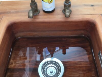 te Whare - Lake Tarawera (Aroha Suite)