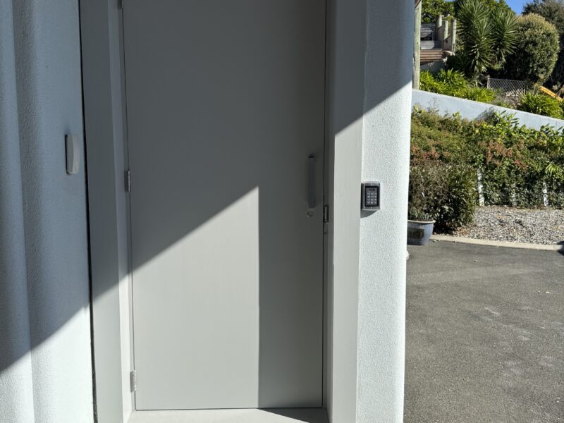 Nelson Beachfront Luxury Apartment