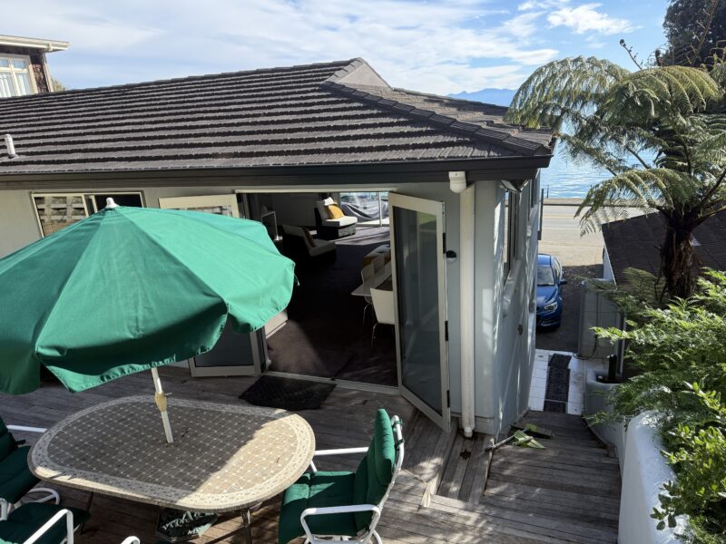 Nelson Beachfront Luxury Apartment