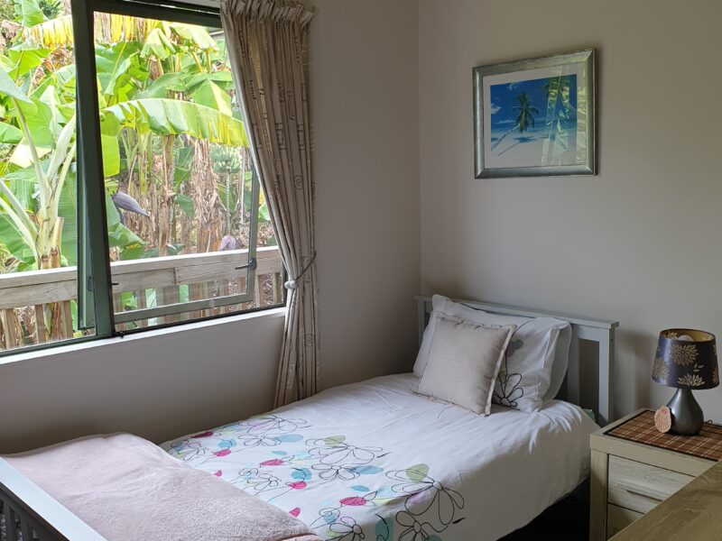 Tree Tops stunning water & Reserve Views