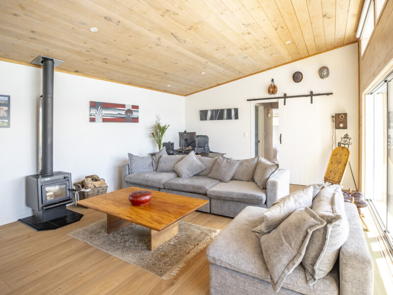 Pahoia Beach Retreat