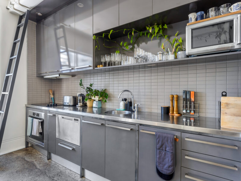 NY Style 3 Bed Character Apartment in Auckland CBD