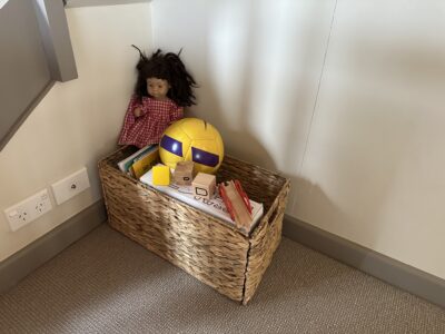 Log Cabin, Views, Walk to Town