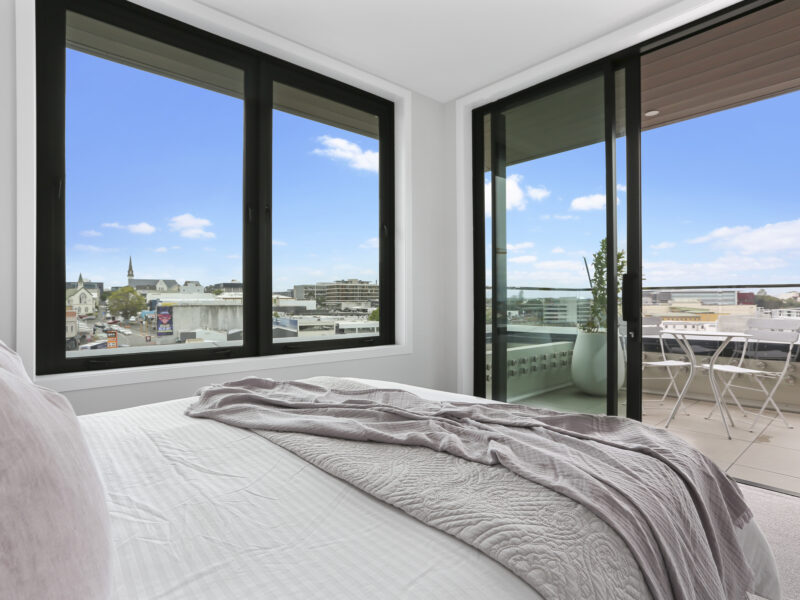 Enfield Sky- Brand New Penthouse