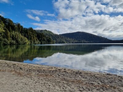Sweeping Lake View Retreat