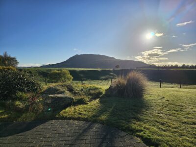 Sweeping Lake View Retreat
