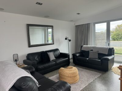 Lake Front Apartment Two Mile Bay