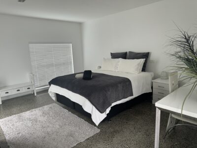 Lake Front Apartment Two Mile Bay