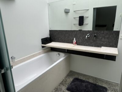 Lake Front Apartment Two Mile Bay