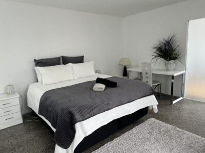 Lake Front Apartment Two Mile Bay