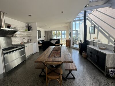 Lake Front Apartment Two Mile Bay