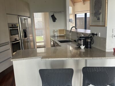 🌴 Beachfront Bliss in Pauanui– 3BR / 3BA Coastal Escape