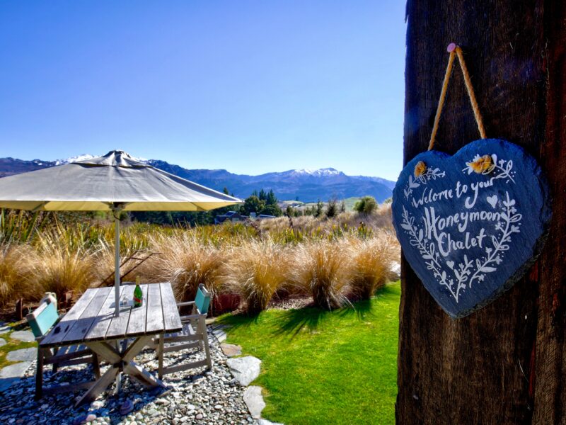 HawkRidge Honeymooners Chalet