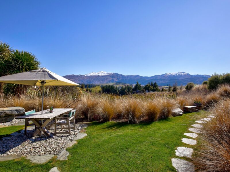 HawkRidge Honeymooners Chalet