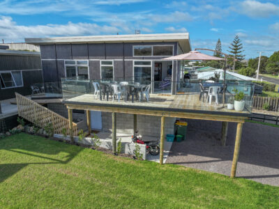 Awatea Beach escape -full accessibility -