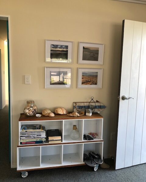 Relax by the water - Waimanaaki