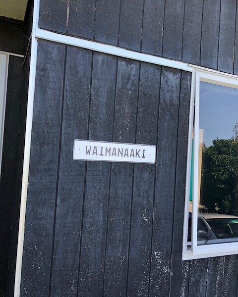 Relax by the water - Waimanaaki