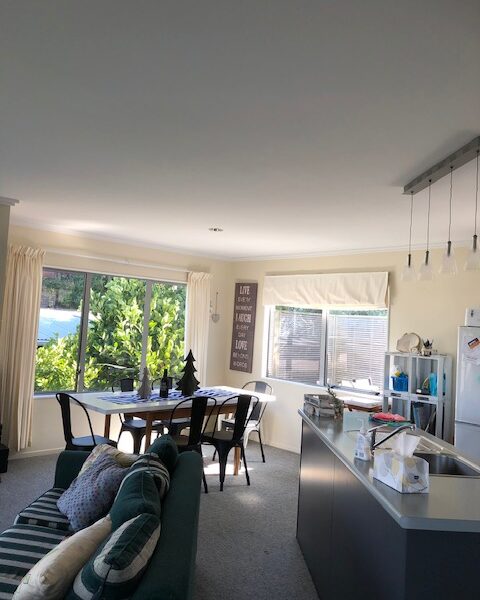 Relax by the water - Waimanaaki