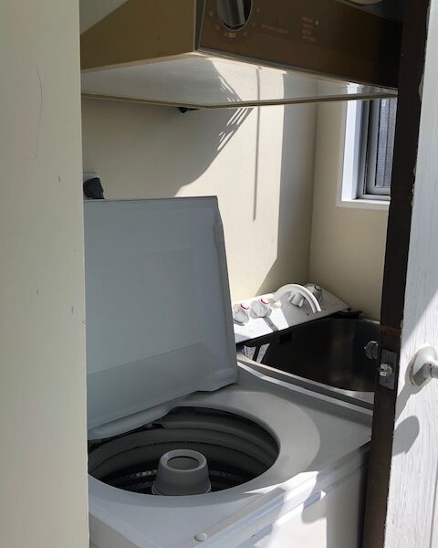 Relax by the water - Waimanaaki