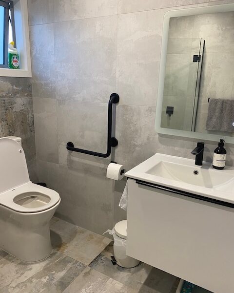 Awatea Beach escape -full accessibility -