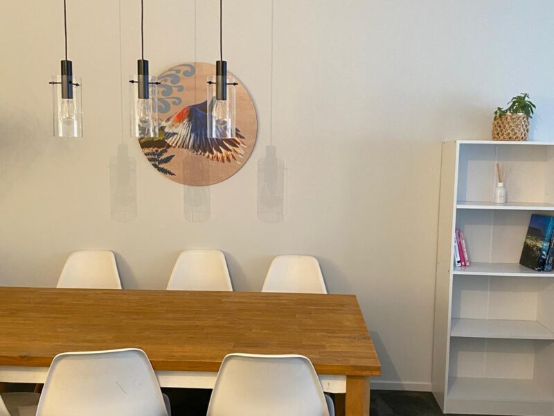 Family friendly Berhampore Apartment with indoor pool and gym